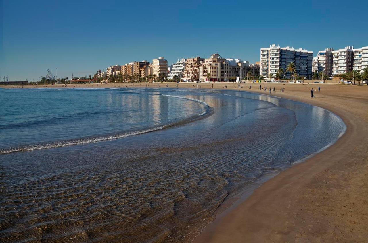 Uim Mediterraneo Atico Poeta 7 Wifi Sagunto Exteriér fotografie